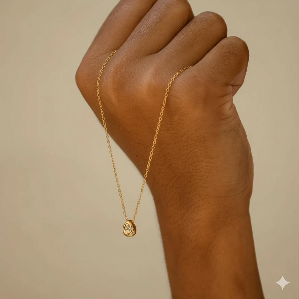 Éclat Drop Necklace