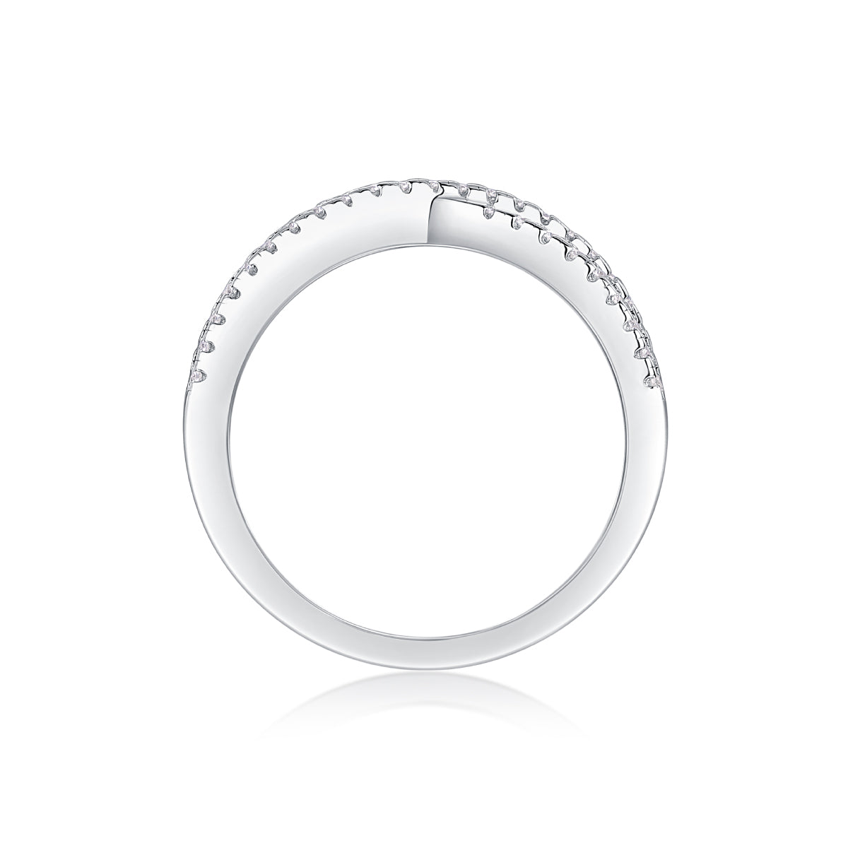 Lisa -0.03 ct Per Stone