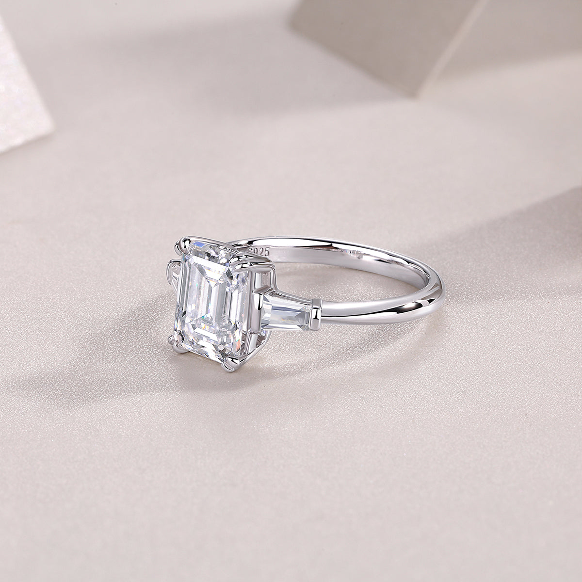 Lyra - 3.00ct