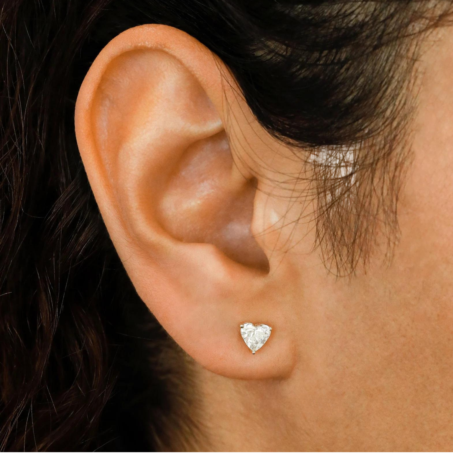 Anita Earrings - 0.5-1 ct Per stone (1-2 ct Total)