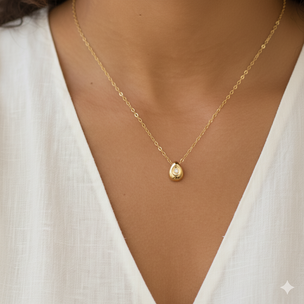 Éclat Drop Necklace