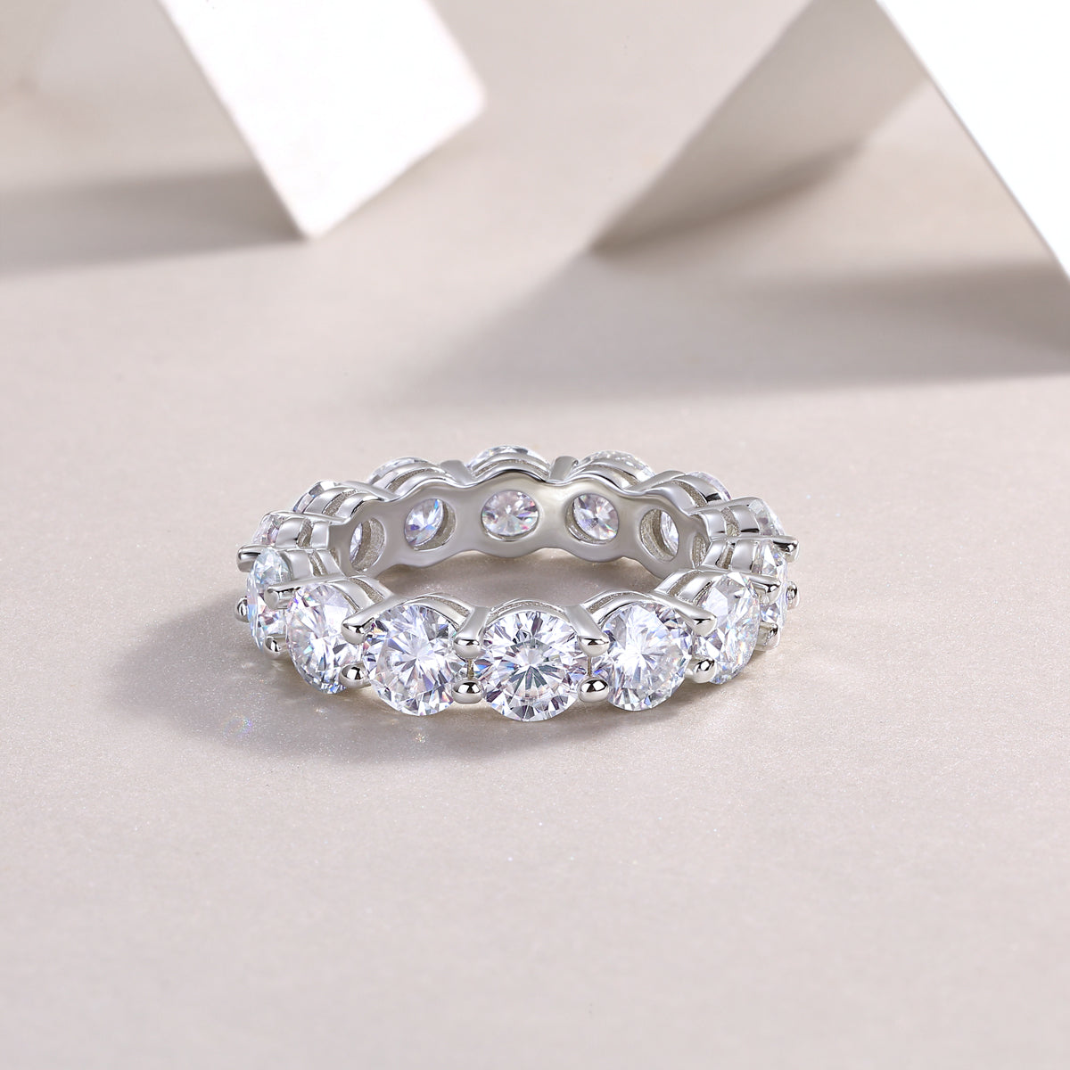 Neila - 0.5 ct Per Stone
