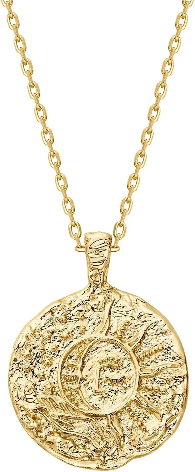 Solé Medallion Necklace
