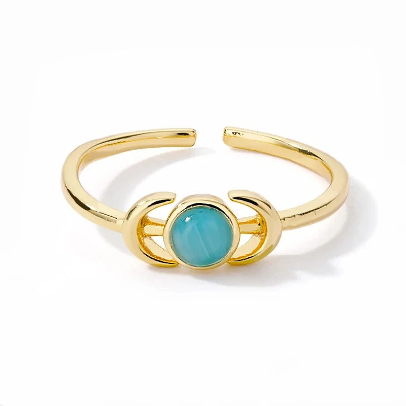 Auri Moon Ring