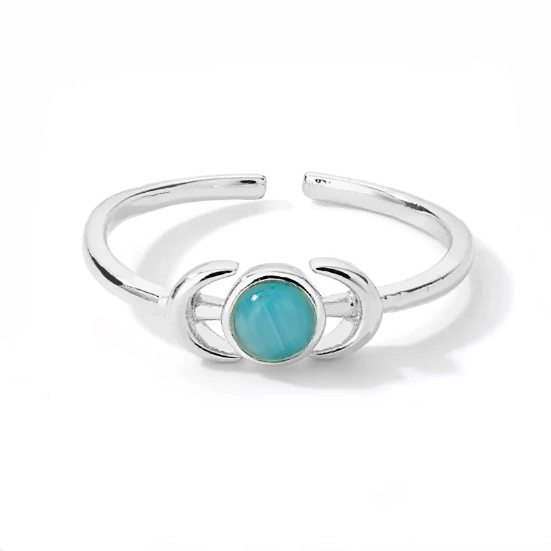 Auri Moon Ring