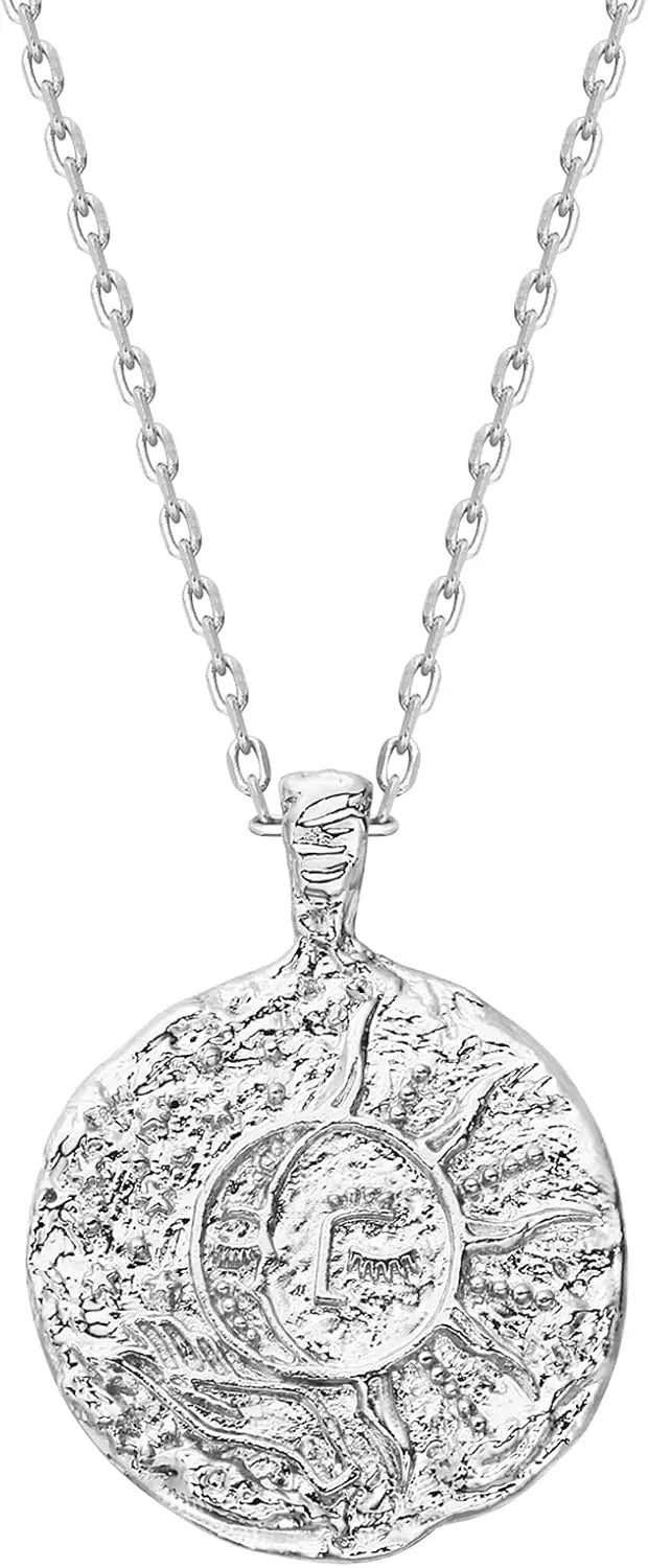 Solé Medallion Necklace